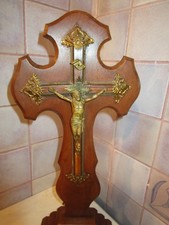Grand Christ ancien en métal