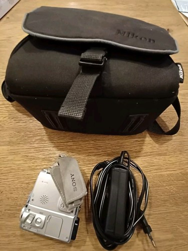 Mini camescope sony dcr pc106e - mini,
