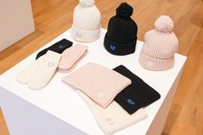 UNIQLO x KAWS WINTER HEATTECH