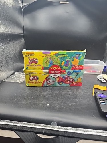 Brand new 2002 play doh - brand, pack