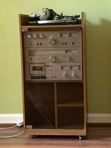 Amstrad hifi tower system