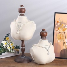 Présentoir de collier de