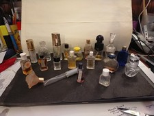 lot de miniatures de parfum Diverses