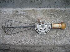 Ancien Batteur Fouet à main