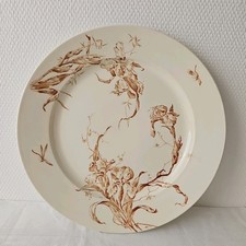 Plat Rond  Décor Iris De Gien Terre De Fer Sepia, Vers 1875