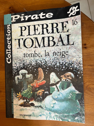 Pierre tombale tombe neige - tombale, la