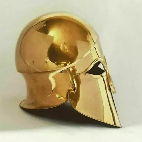 Casque grec médiéval