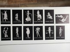 12 cartes postales signes