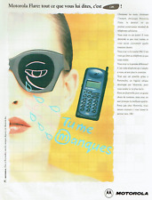 publicité Advertising  1222  1995  Motorola   Flare  mobile "tu me manques"