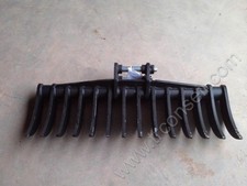 Godet rateau 1000mm axes 30mm