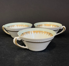 3 Tasses en porcelaine S.B. &