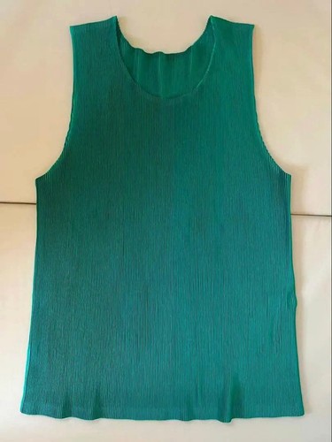 Pleats please issey miyake - pleats,