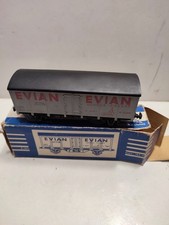 MECCANO/HORNBY HO 7130 WAGON COUVERT EVIAN  BOITE BEL ETAT