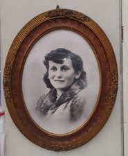 Ancien Cadre Ovale Doré En Stuc Et Photo D'époque Année 1930/50 50,5 X 40,5 Cm