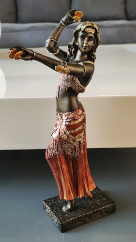 Sculpture sensuelle une - sensuelle, d