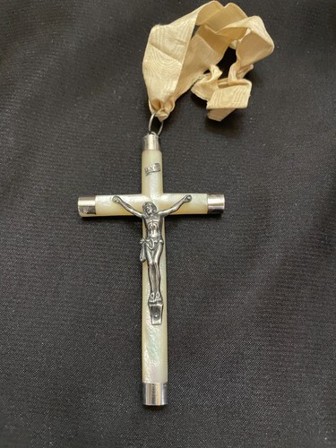 Ancienne croix nacre et - en,
