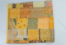 Nouveau Couverture En Soie