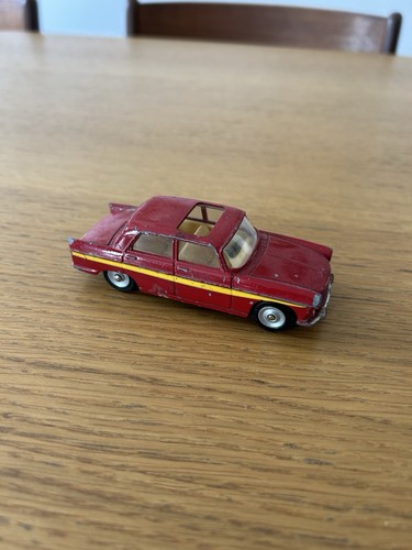 Dinky toys peugeot - toys,
