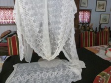  joli bas  vintage de récupération  rideau ou dessus de lit 5m20 x 50  ref TN520