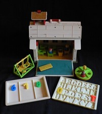 Play Family School  - Eds. Fisher Price - 1971
