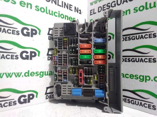 690662102 boîtes fusibles - 690662102, À
