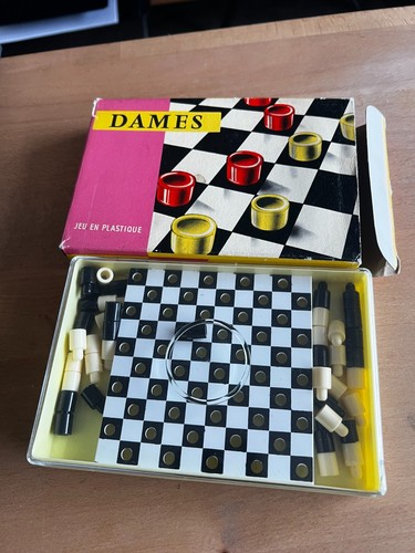 Ancien jeu dames voyage - de,