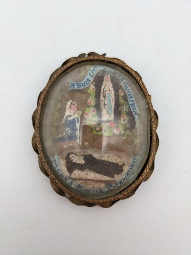 Ancien médaillon reliquaire - médaillon,