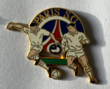 22 -  Pin's FOOTBALL - PSG PARIS SAINT GERMAIN - ARTHUS BERTRAND