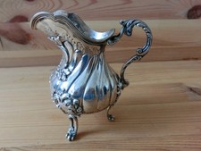 POT A LAIT ARGENT MASSIF