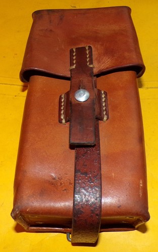Armee suisse etui en cuir - :,