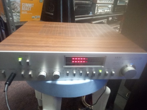 Akai 55 integrated - 55,