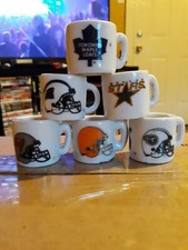 2001 NFL NHL LOT OF 6 CERAMIC GUMBALL MINI MUGS 2 PLASTIC SHOT GLASSES 