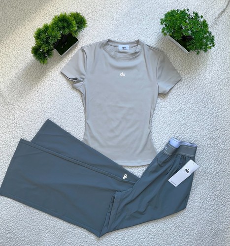 Ensemble alo yoga - ensemble,