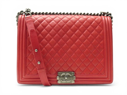 Sac main chanel - a, en