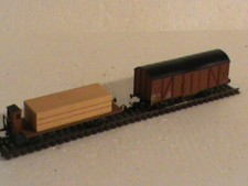 lot de 2 wagons HO LILIPUT/1 WAG COUVERT SBB CFF/1 WAG PLAT CHARGE B OIS