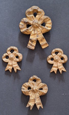 LOT DE 4 BRONZES D'AMEUBLEMENTSTYLE LOUIS XV  BRONZE OU LAITON - CACHE PITON ?