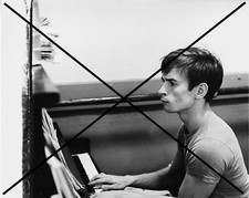 PHOTO DE RUDOLF NUREYEV 1962