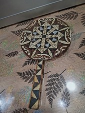 Rare miroir oriental A Main