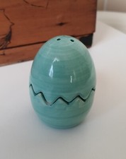 Œuf salière/poivrière vert et blanc "fine des prés" Vintage neuf
