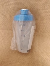 Tupperware large shaker - cup, 23