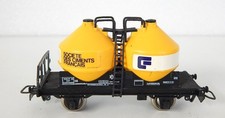 UN WAGON CIMENTIER JAUNE A ESSIEUX CIMENT FRANCAIS JOUEF HO SANS BOITE