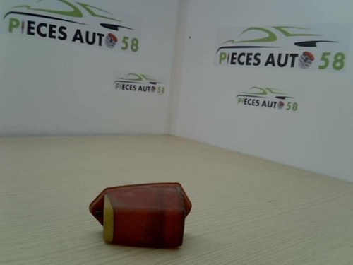 Feu arriere principal gauche