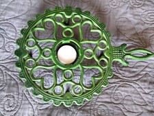 Dessous de plat (bougie centre) servant de chauffe plat et de chauffe théière.