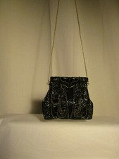 sublime minaudière haute couture avec perles vintage