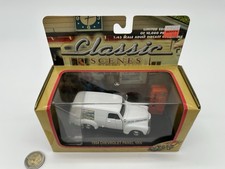 Road Champs 1:43 Chevrolet