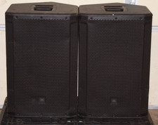 Pair of JBL SRX815 SRX815M