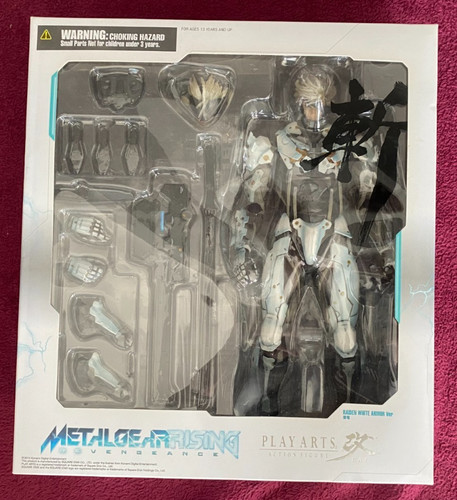Play arts kai metal gear - arts,