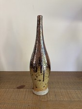 Vase Bouteille En Grès Marron Beige Signé PG - Vintage - H41cm Environ