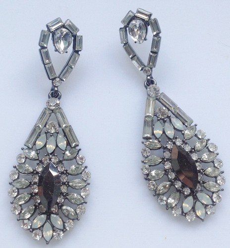 Grande boucles oreilles - boucles, d'oreilles