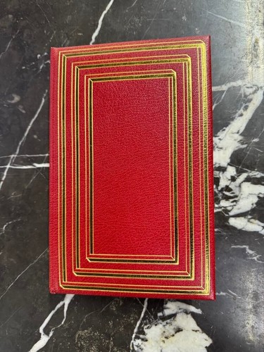 Livre rouge noir - livre, le